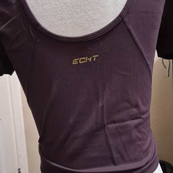 Eggplant Purple Echt Work Out Crop Top - Picture 3 of 5